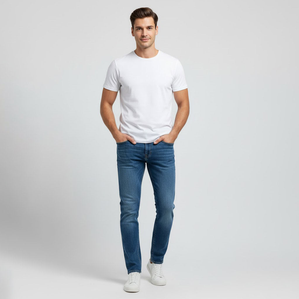 Stretch Straight Jeans