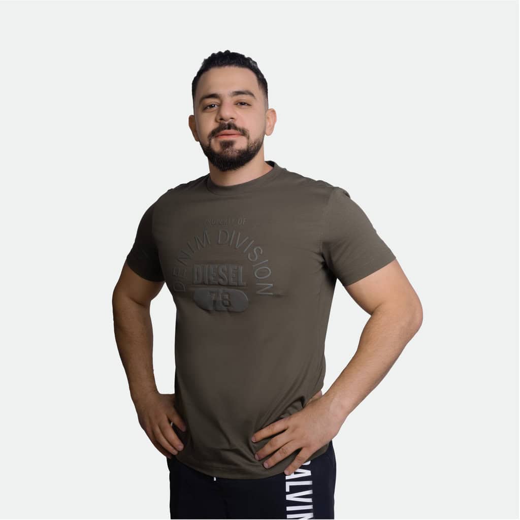 تيشيرت مطبوع برسومات