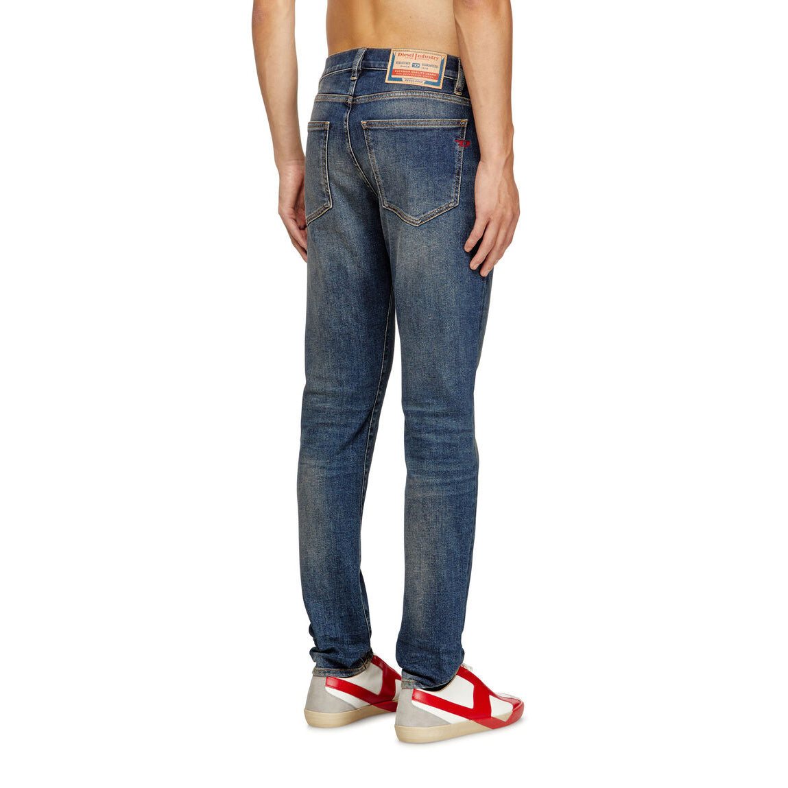 2019-Strunk L.32 Jeans