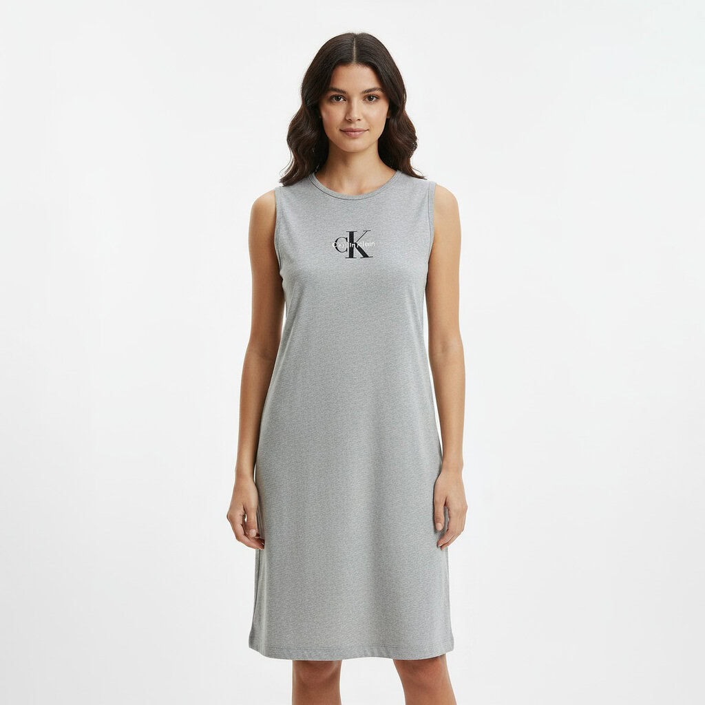 Sleeveless Dress Shirt